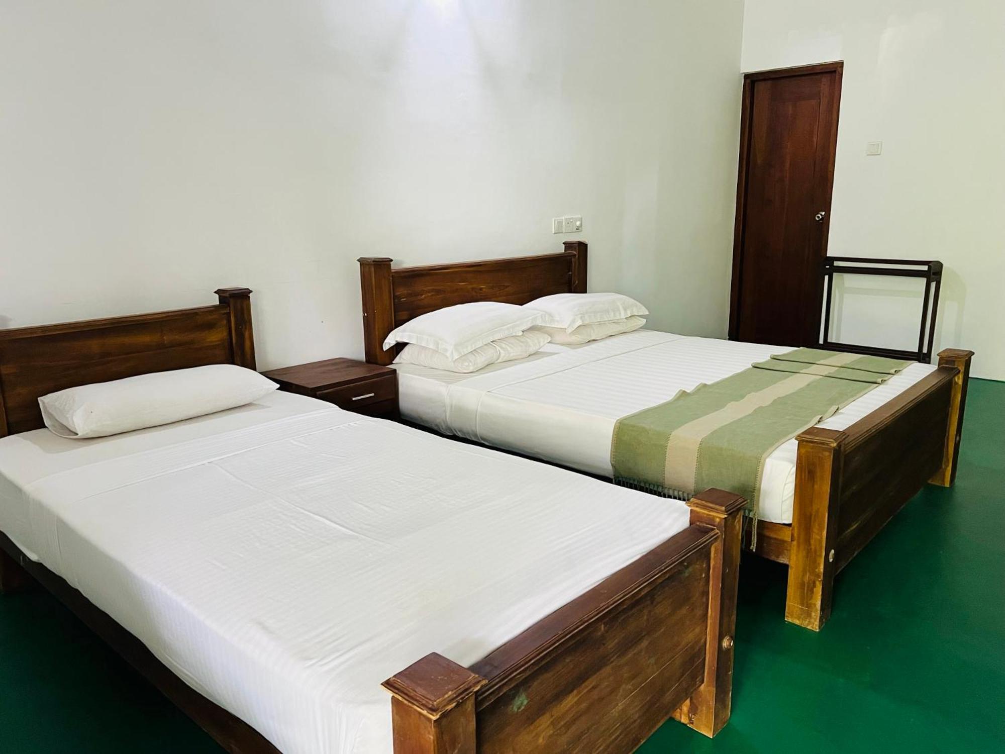 Kingfisher Resort & Retreat Sigiriya Bagian luar foto